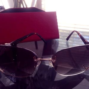 Caviar Polarized Sunglasses with Crystal Jewels!